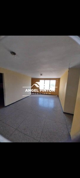 APARTAMENTO VENTA LA ALAMBRA SIERRA MAESTRA SAN FRANCISCO API 68288