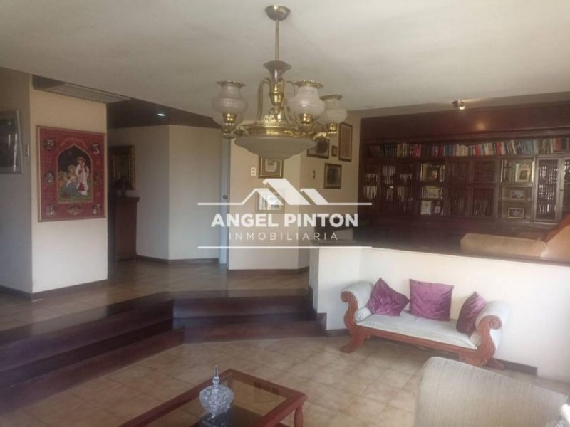 Foto Apartamento en Venta en Maracaibo, Zulia - U$D 35.000 - APV241864 - BienesOnLine