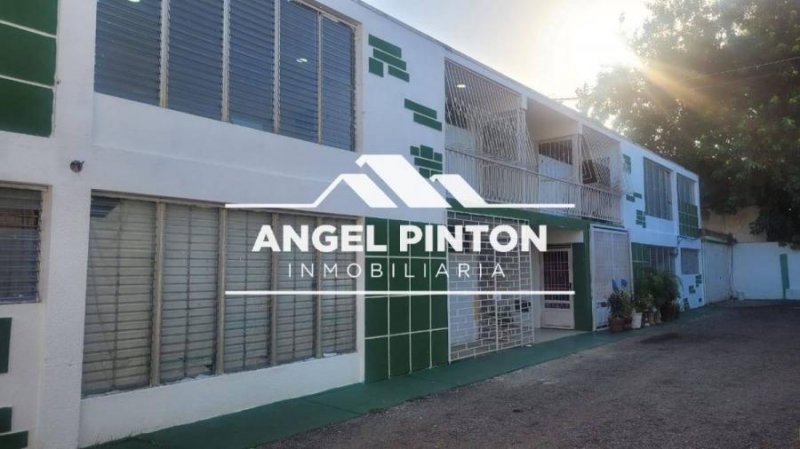 APARTAMENTO VENTA LA POMONA MARACAIBO API 6750 