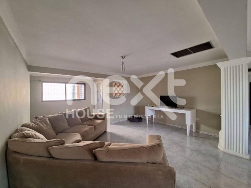 APARTAMENTO VENTA LAGO MAR BEACH NEXT 2135 MARILYN HUERTE 04121053751