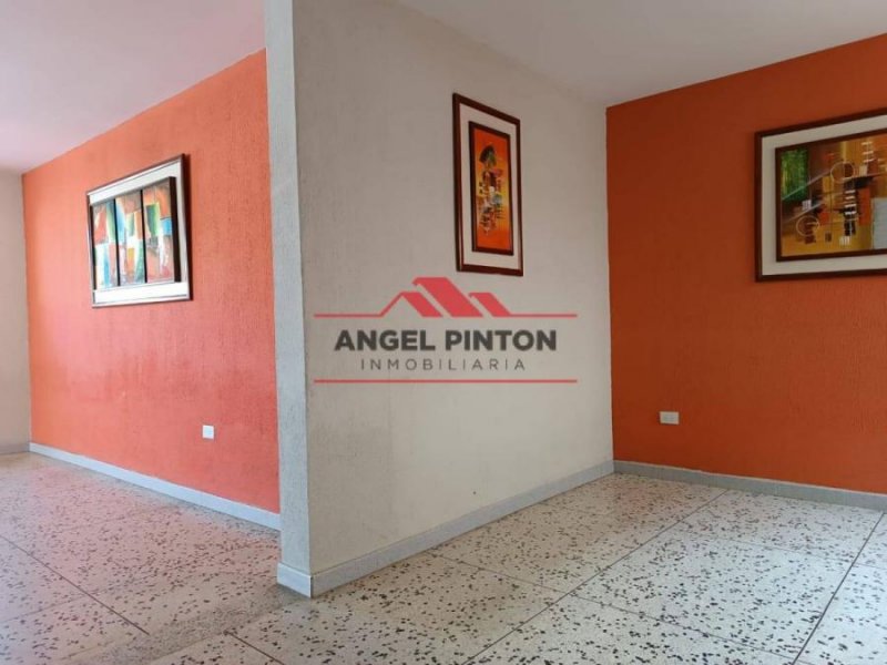 Foto Apartamento en Venta en Maracaibo, Zulia - U$D 15.000 - APV192671 - BienesOnLine