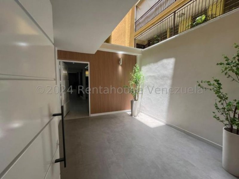 Apartamento en Venta en los pàlos grandes Caracas, Distrito Federal