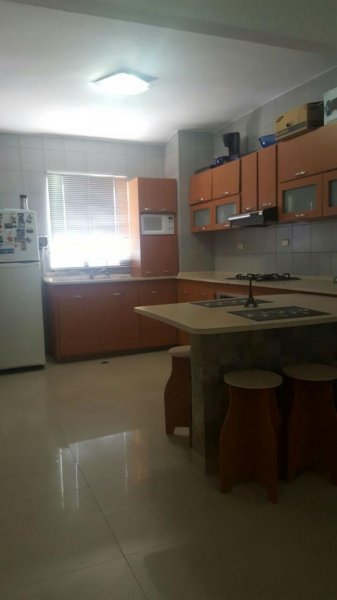 Foto Apartamento en Venta en Maracaibo, Zulia - BsF 30.000.000 - APV92881 - BienesOnLine