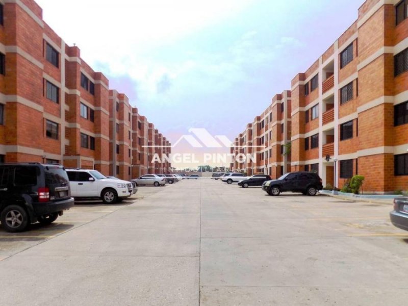 Foto Apartamento en Venta en Maracaibo, Zulia - U$D 18.000 - APV223722 - BienesOnLine