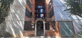 Apartamento en Venta en nueva casarapa Guarenas, Miranda