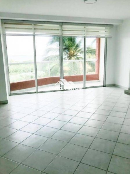 Apartamento en Venta en  Porlamar, Nueva Esparta