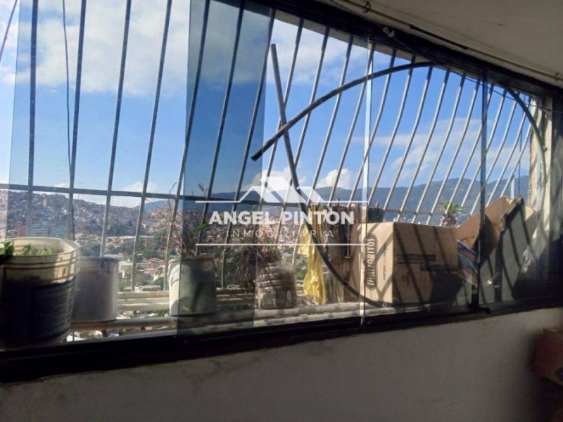 Foto Apartamento en Venta en Caracas, Distrito Federal - U$D 19.000 - APV223767 - BienesOnLine