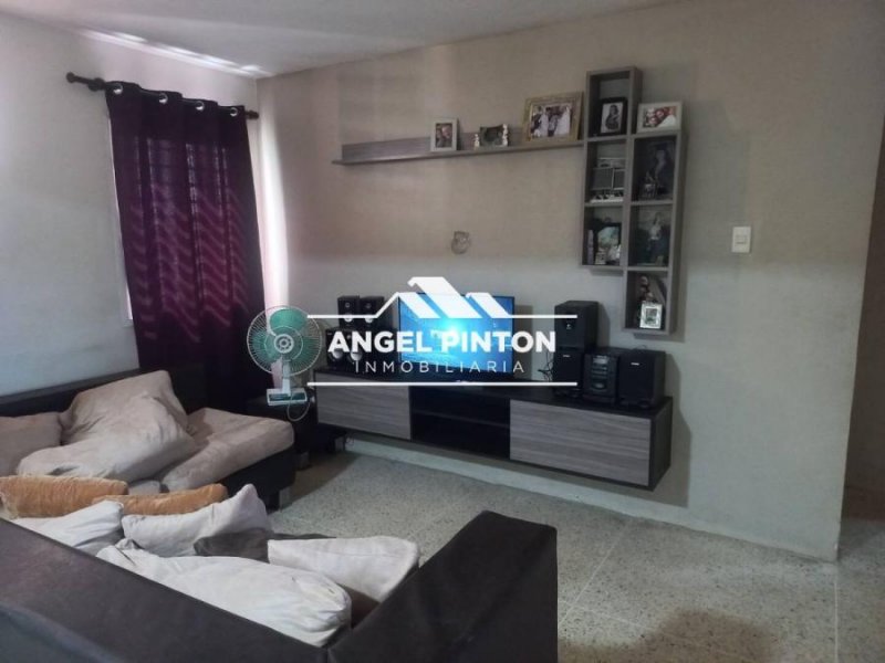 Foto Apartamento en Venta en San Miguel, Maracaibo, Zulia - U$D 18.500 - APV243555 - BienesOnLine