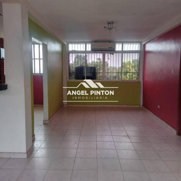 Foto Apartamento en Venta en Maracaibo, Zulia - U$D 9.000 - APV241552 - BienesOnLine