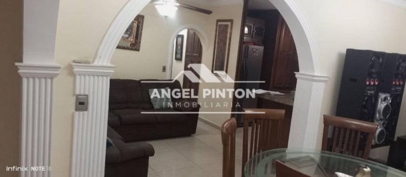 Foto Apartamento en Venta en San Francisco, Zulia - U$D 11.000 - APV199977 - BienesOnLine