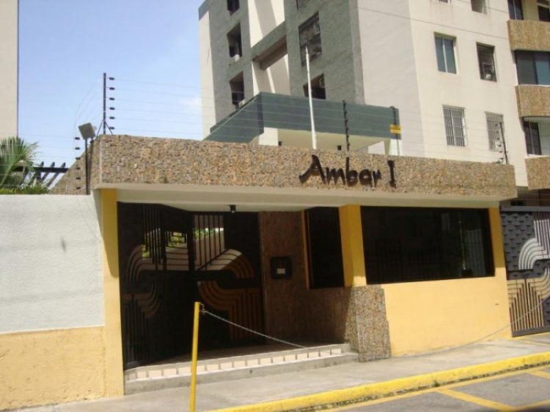 Foto Apartamento en Venta en Maracay, Aragua - BsF 4.000.000 - APV48370 - BienesOnLine