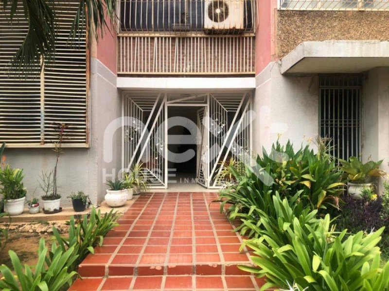 Foto Apartamento en Venta en Maracaibo, Zulia - U$D 14.000 - APV242064 - BienesOnLine