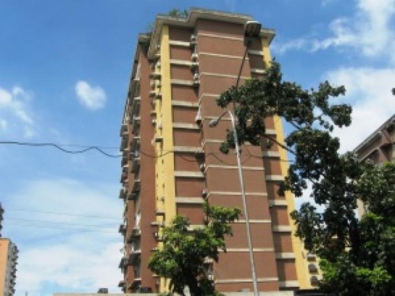 Foto Apartamento en Venta en Maracay, Maracay, Aragua - BsF 1.490.000 - APV45929 - BienesOnLine