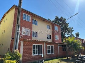 Apartamento en Venta en VALLE GRANDE Guatire, Miranda