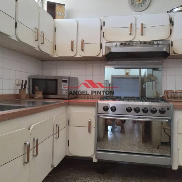 Foto Apartamento en Venta en Maracaibo, Zulia - U$D 13.000 - APV193087 - BienesOnLine