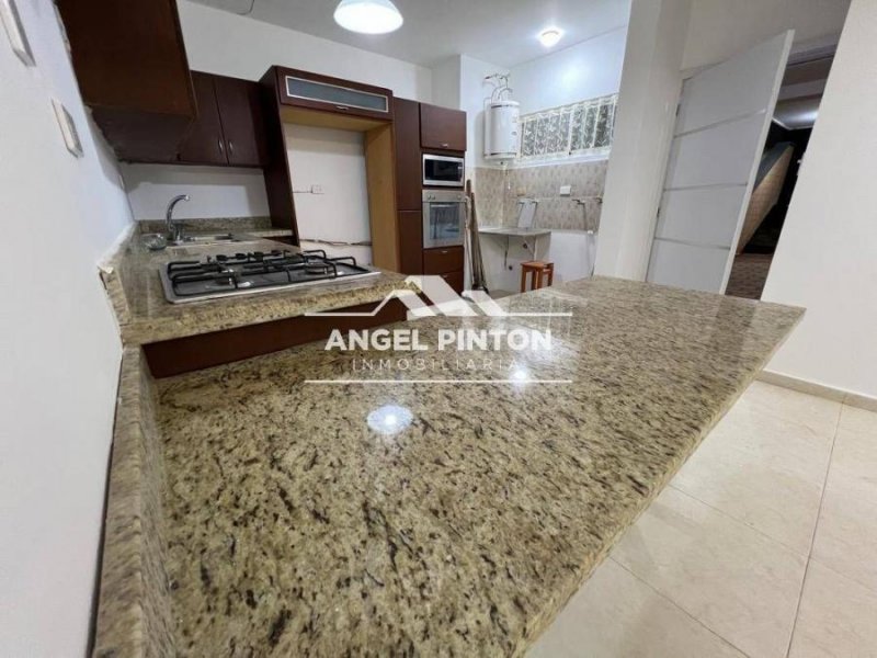 APARTAMENTO VENTA/ALQUILER MILAGRO NORTE MARACAIBO API 7053