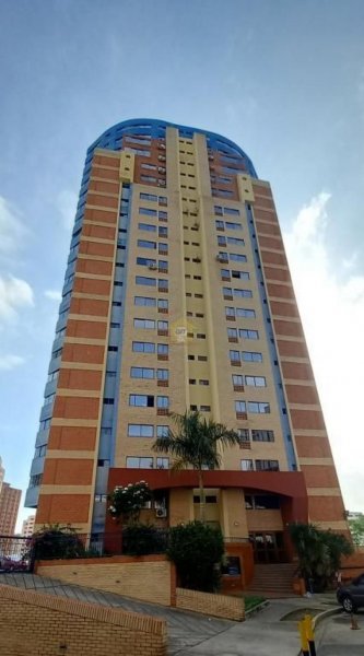 Apartamento en Alquiler en San José Valencia, Carabobo