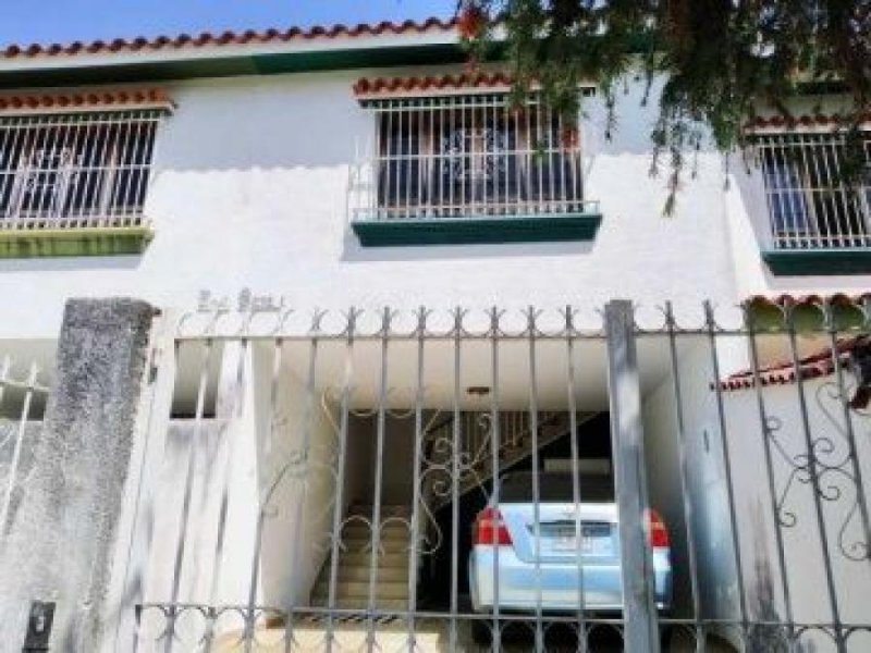 Foto Casa en Venta en Valencia, Carabobo - U$D 38.500 - CAV100508 - BienesOnLine