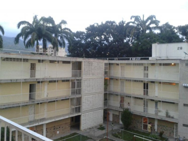 Foto Apartamento en Venta en Caña de Azucar, Maracay, Aragua - BsF 38.000.000 - APV93845 - BienesOnLine