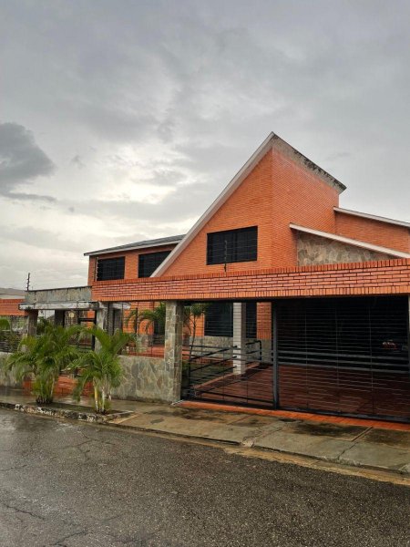 Casa en Venta en San jose Guataparo, Carabobo