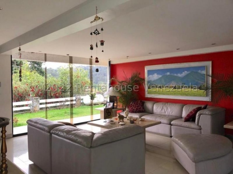 Foto Casa en Venta en El Placer, Caracas, Distrito Federal - U$D 250.000 - CAV188688 - BienesOnLine