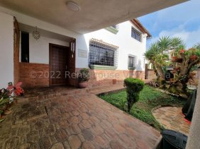 Bella casa en venta Llano Alto Carrizal