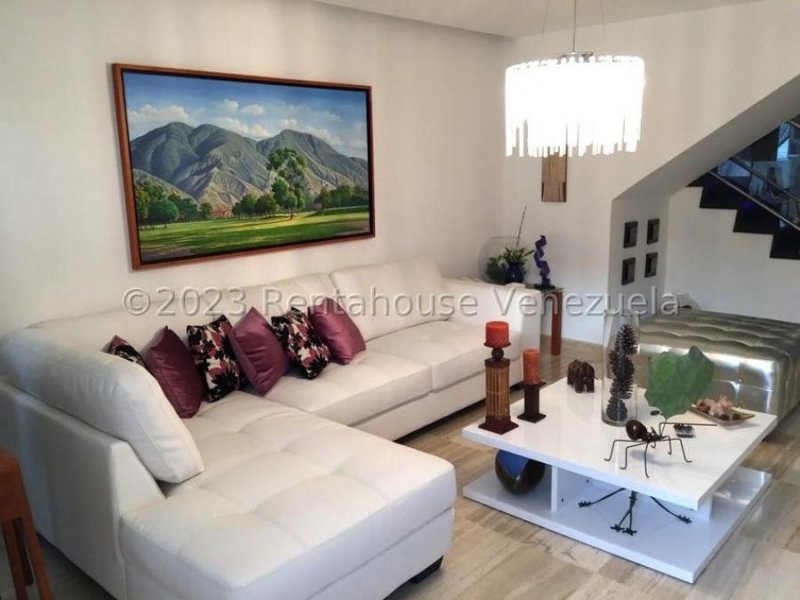 Foto Casa en Venta en Los Pomelos, Caracas, Distrito Federal - U$D 290.000 - CAV229314 - BienesOnLine