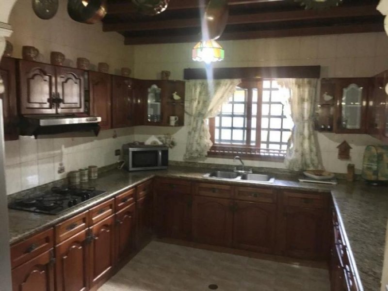 Foto Casa en Venta en iribarren, Barquisimeto, Lara - U$D 65.000 - CAV187127 - BienesOnLine