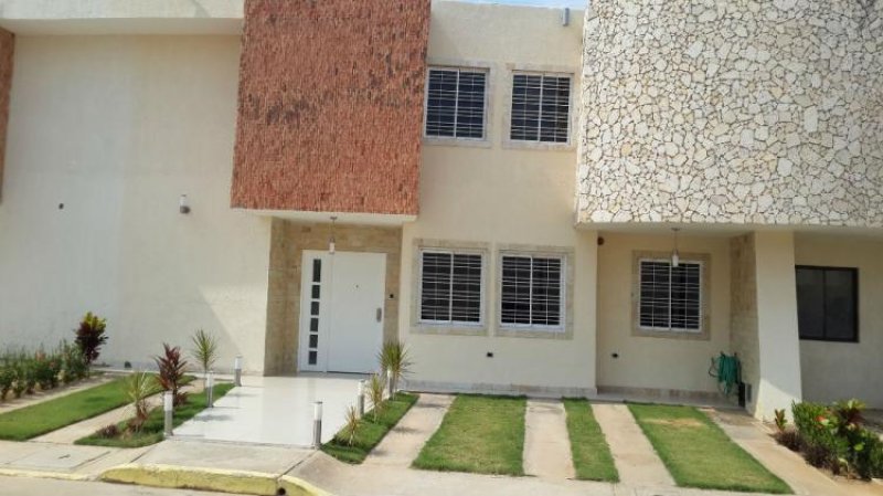 Foto Casa en Venta en Ciudad Ojeda, Zulia - CAV85612 - BienesOnLine