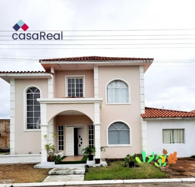 Casa en Venta en Zona Norte Maturin, Urb. Florentina, Monagas