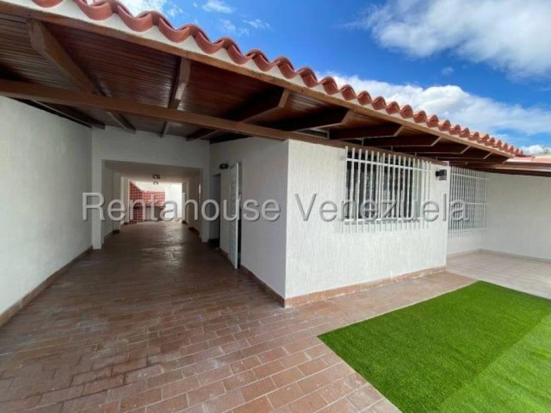 Casa en Alquiler en Santiago Mariño Turmero, Aragua