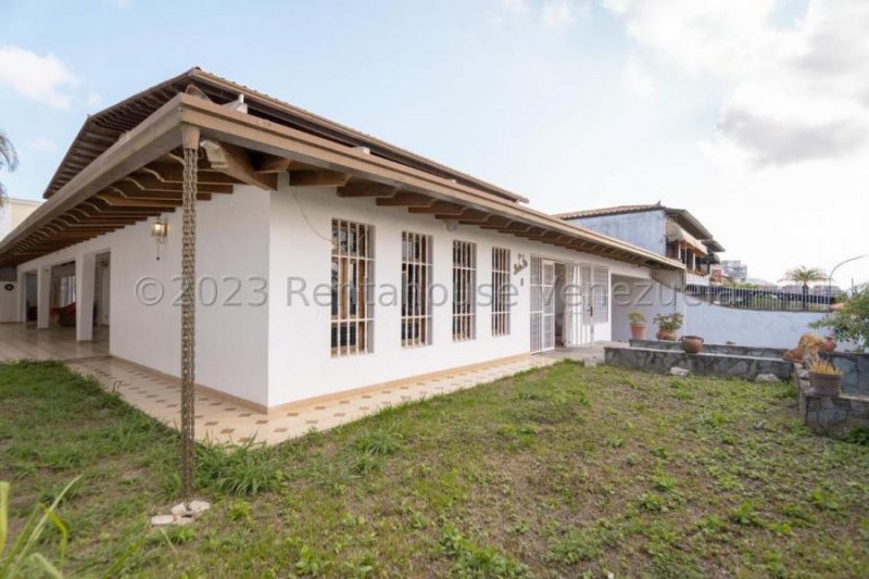 Casa en Venta en Los Naranjos del Cafetal Caracas, Distrito Federal