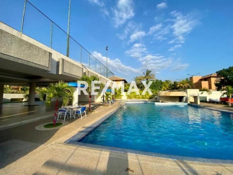 Foto Casa en Venta en Lechería, Anzoátegui - U$D 255.000 - CAV215918 - BienesOnLine