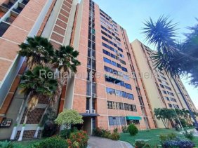 Apartamento en Alquiler en Girardot Maracay, Aragua