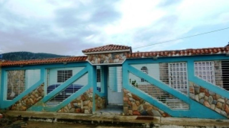 Foto Casa en Venta en Naguanagua, Carabobo - BsF 1.200.000 - CAV28090 - BienesOnLine