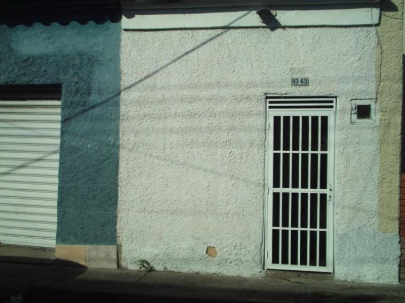 Foto Casa en Venta en Parroquia La Candelaria, Valencia, Carabobo - BsF 380.000 - CAV17481 - BienesOnLine