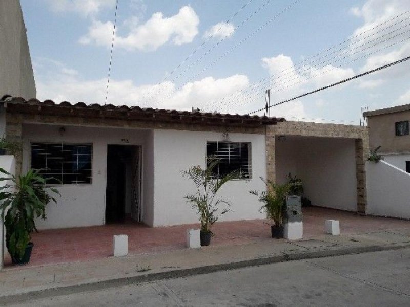 Foto Casa en Venta en San Diego, Carabobo - U$D 28.000 - CAV189018 - BienesOnLine