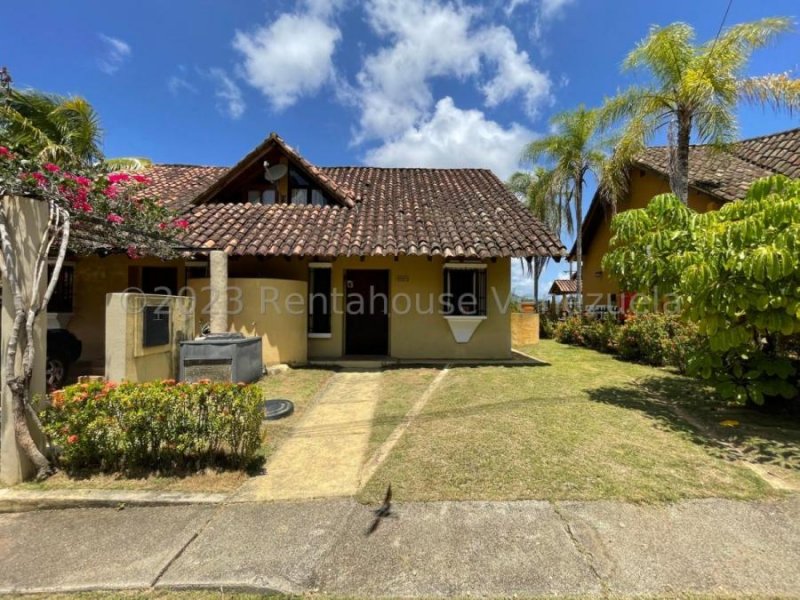 Casa (1 Nivel) en Venta en Centro, Falcon MLS #25-2718 GR 