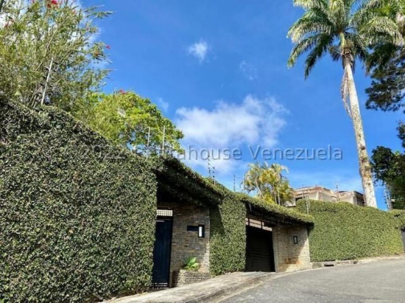 Foto Casa en Venta en El Hatillo, Municipio El Hatillo, Distrito Federal - U$D 400.000 - CAV186813 - BienesOnLine