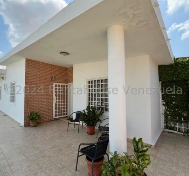 Casa a la venta ubicada en Zarabon Punto Fijo Estado Falcón!