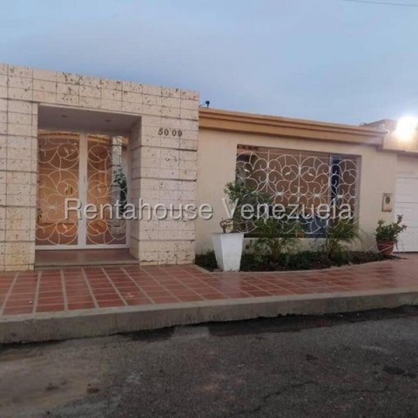 Foto Apartamento en Venta en Maracaibo, Zulia - U$D 1.200 - APV246493 - BienesOnLine