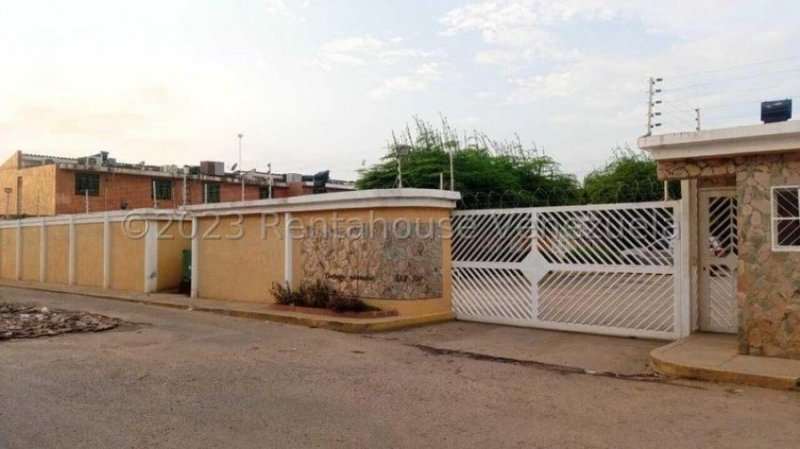 Foto Casa en Venta en Maracaibo, Zulia - U$D 21.000 - CAV239158 - BienesOnLine