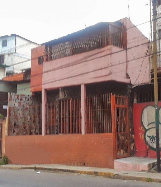 Casa en Venta en Los Teues Los Teques, Miranda