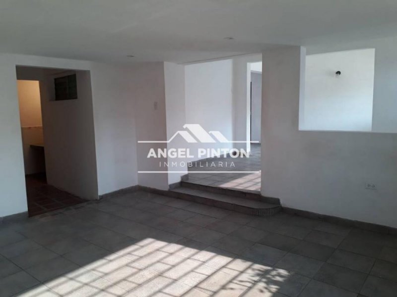 Foto Casa en Alquiler en Maracaibo, Zulia - U$D 480 - CAA237182 - BienesOnLine