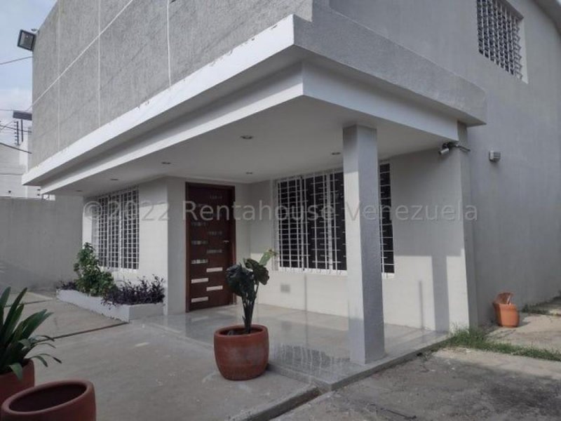 Foto Casa en Alquiler en Maracaibo, Zulia - U$D 1.200 - CAA201071 - BienesOnLine