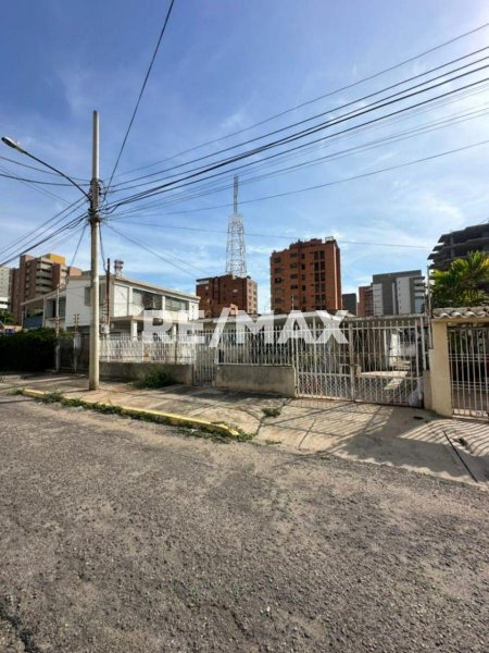 Foto Casa en Venta en Maracaibo, Zulia - U$D 25.000 - CAV232646 - BienesOnLine