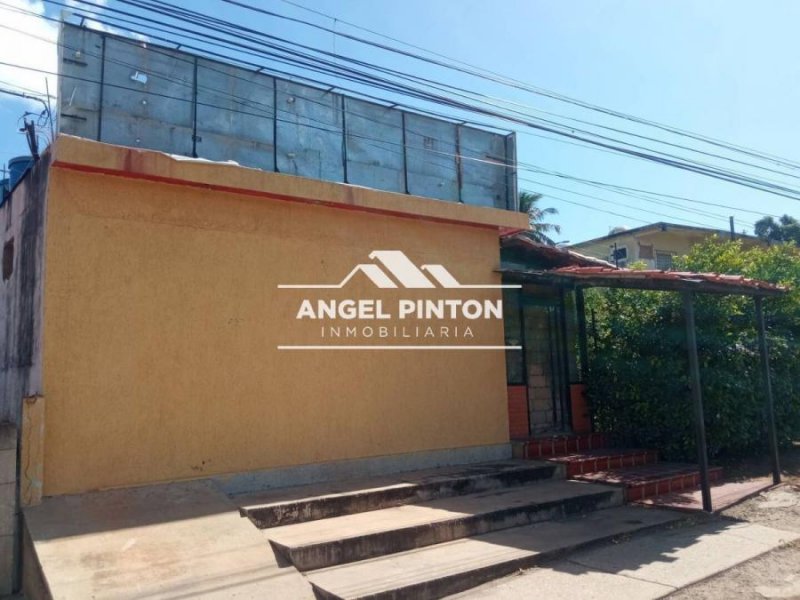 Foto Local en Venta en OESTE, Maracaibo, Zulia - U$D 16.000 - LOV244119 - BienesOnLine