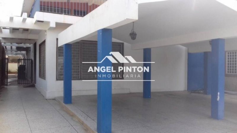 Foto Casa en Venta en Maracaibo, Zulia - U$D 220.000 - CAV241960 - BienesOnLine