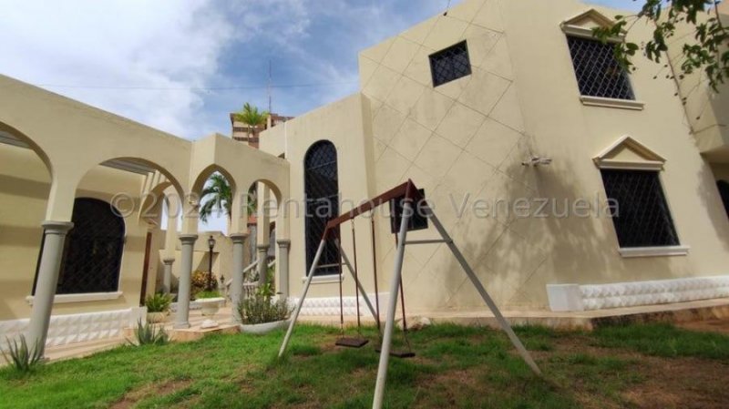 Foto Casa en Venta en Maracaibo, Zulia - U$D 400.000 - CAV234780 - BienesOnLine