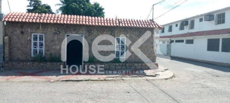 CASA COMERCIAL VENTA LA LIMPIA MARACAIBO NEXT 1743 MARILYN HUERTA 04121053751 - 04246498459